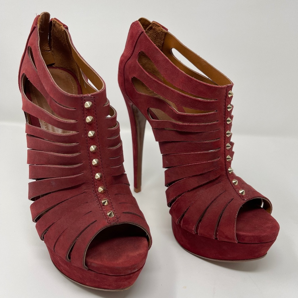 Schultz Burgundy + Gold Studded Platform Heels Size 8 w/5.5" Heel
